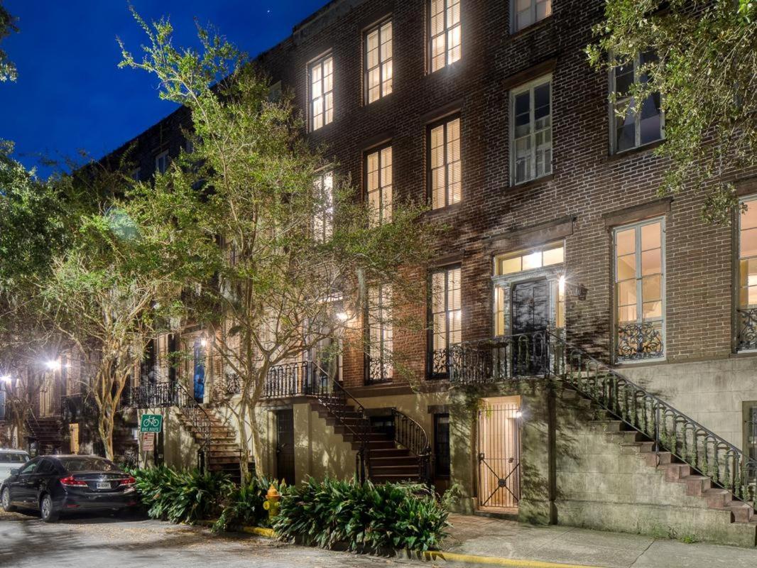 Gordon Inn Azalea Savannah Exterior photo